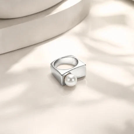Pearl Edge Statement Ring
