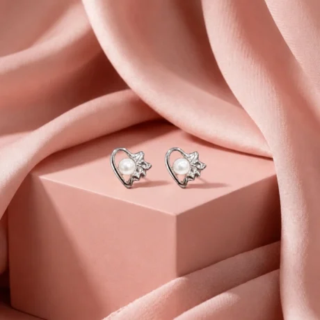 Pearl Heart Leaf Stud Earrings