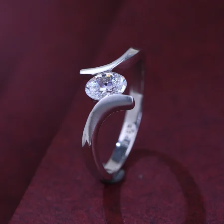 The Alencia Urban Serenade Oval Bypass Ring
